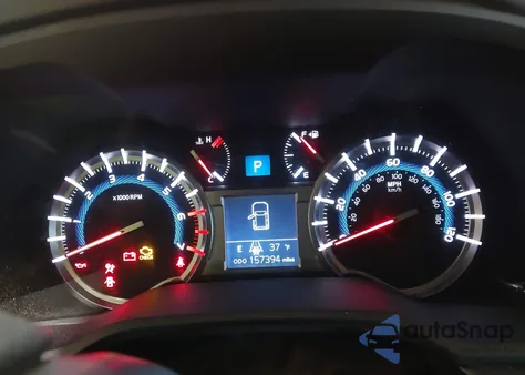 2018 Toyota 4Runner Sr5/Sr5 Premium z USA, uszkodzony, nr VIN JTEBU5JR5J5567988